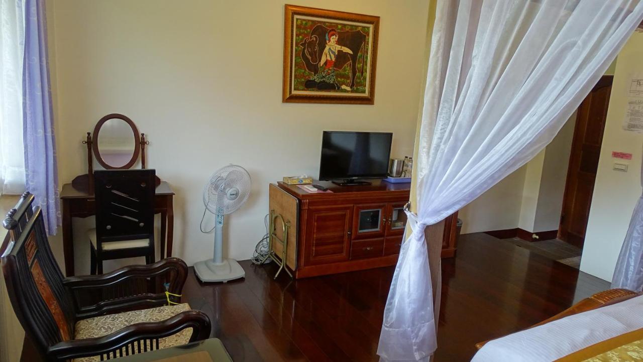 Sanzhi Emoonten Homestay מראה חיצוני תמונה